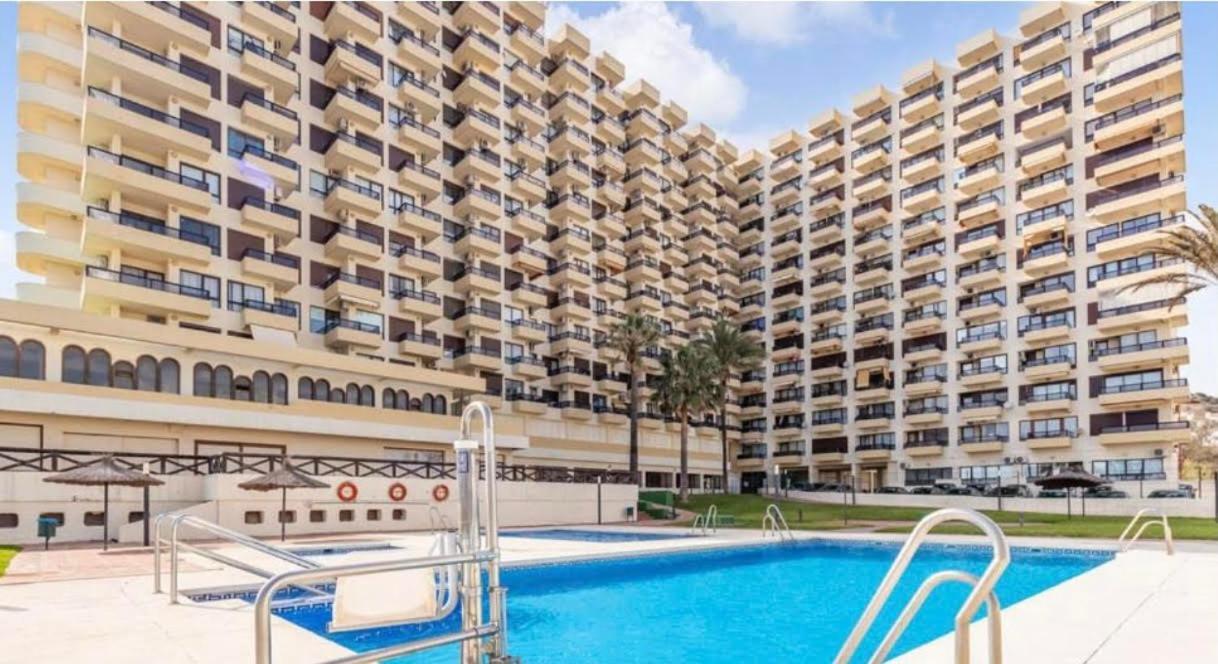 Apartamento Turistico Aloha Playa Benalmádena Kültér fotó